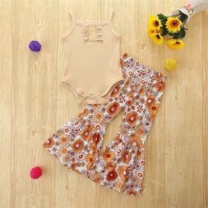 Tank & Flower Bell Bottom Pant Set